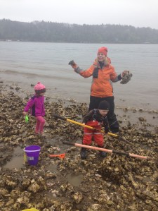 Erin and the kids out getting oysters and steamer clams.